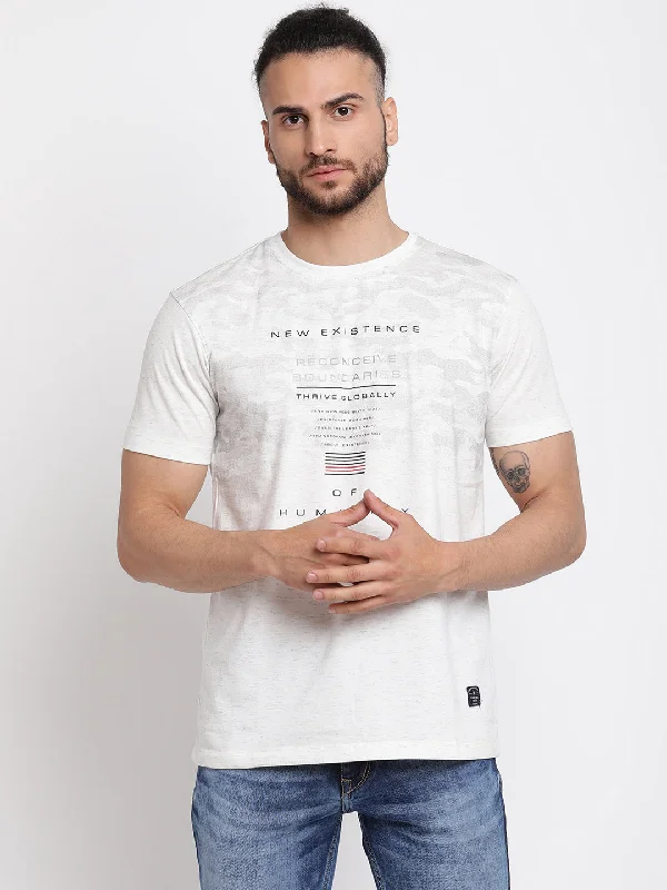 Men’s stylish ombre tee-Men's Offwhite  Round neck Half Sleeve T-Shirt with Print