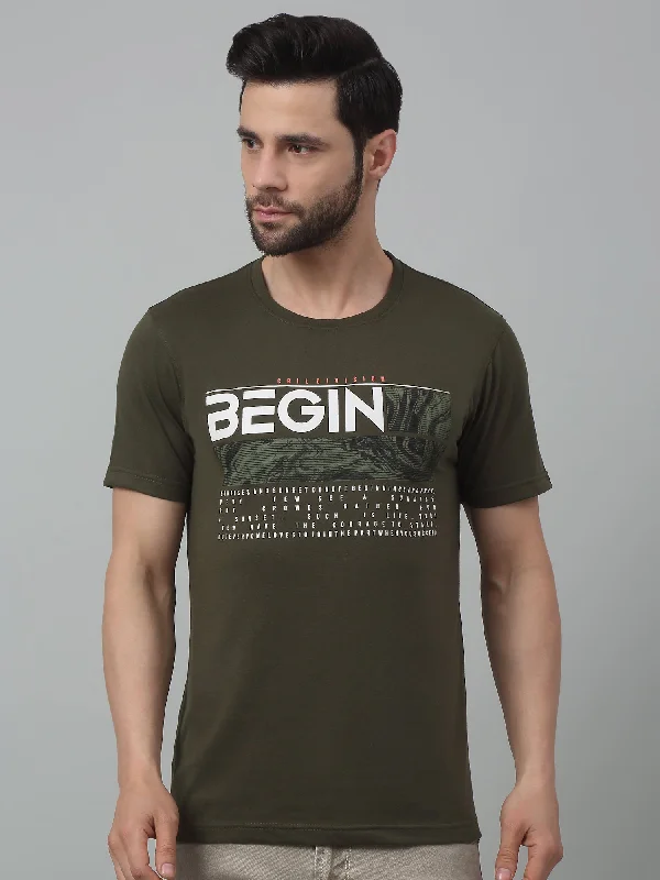 Men’s bold slub short-sleeve top-Men's Olive Green Round neck Half Sleeve T-Shirt with Typographic print