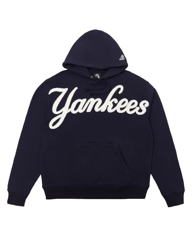 Men’s stylish acid-wash hoodie-NY Yankees Heart & Mind Hoodie