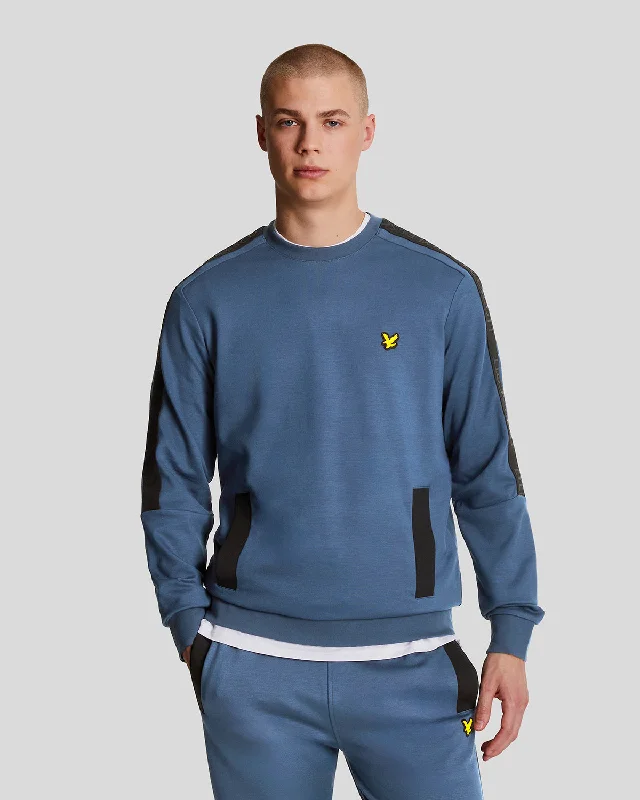 Men’s durable panel hoodie-Sports Pocket Branded Crew Neck Sweatshirt