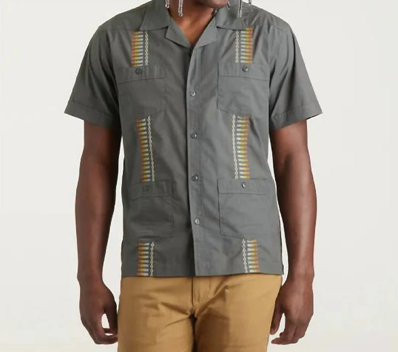 Men’s trendy camp shirt-Men's Guayabera Shirt In Antique Black